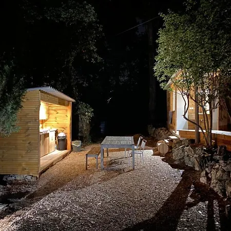 Lodge Les Roulottes De Bayama - Insolite Avec Jacuzzi Mougins